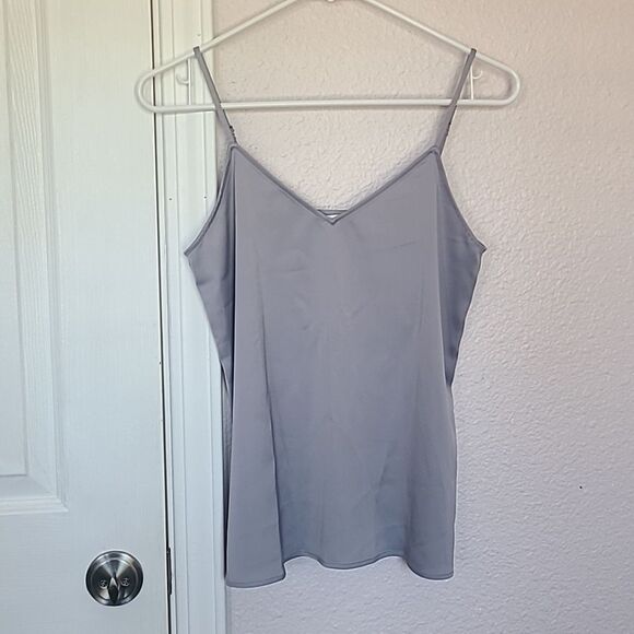 Uniqlo Gray Purple Camisole Adjustable Strap V Neck Tank Top Size Extra small - Picture 1 of 6